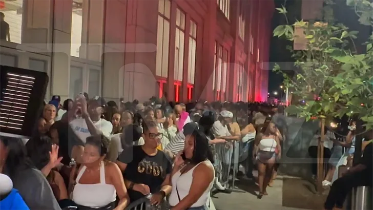 Концерт Jay-Z на Yankee Stadium: хаос из-за задержек — фото 2