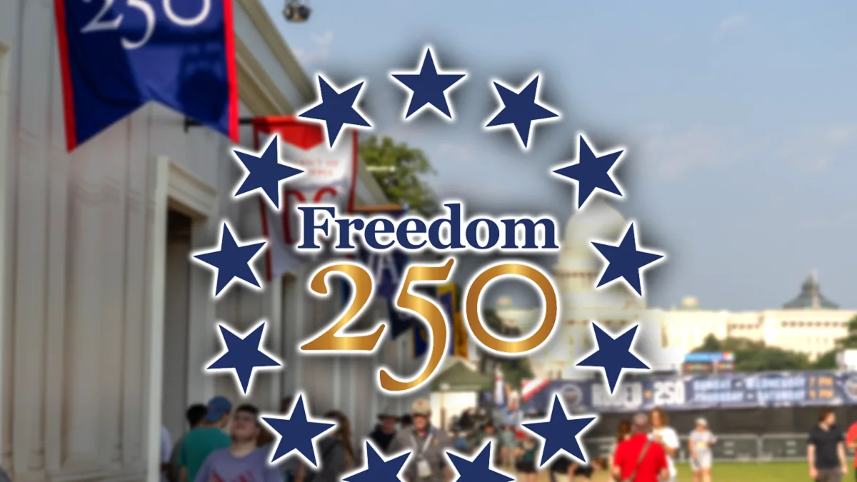 Артисты Freedom 250 едва не пострадали от упавшей части сцены на репетиции