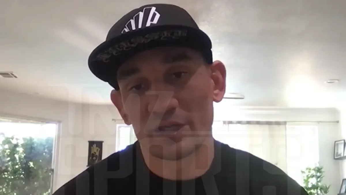 Max Holloway Prepares for 'Dangerous' Conor McGregor at UFC 329