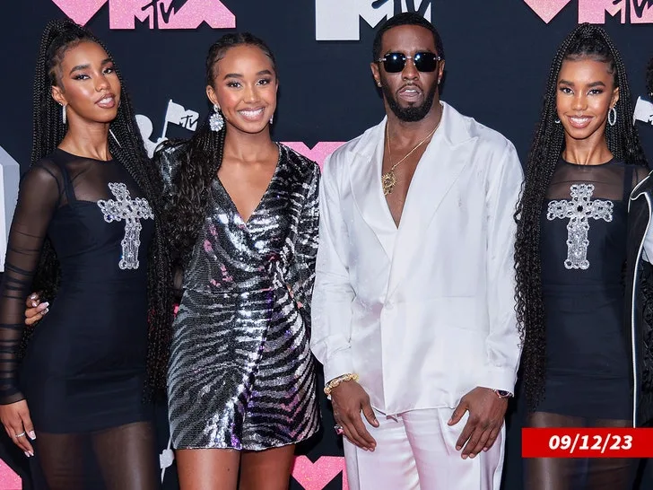 Дочери Diddy запускают модный бренд: гордость за решеткой — фото 3
