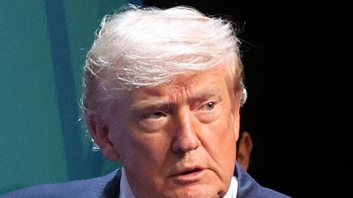 Трамп выдал повестки журналистам NYT из-за статьи о самолёте
