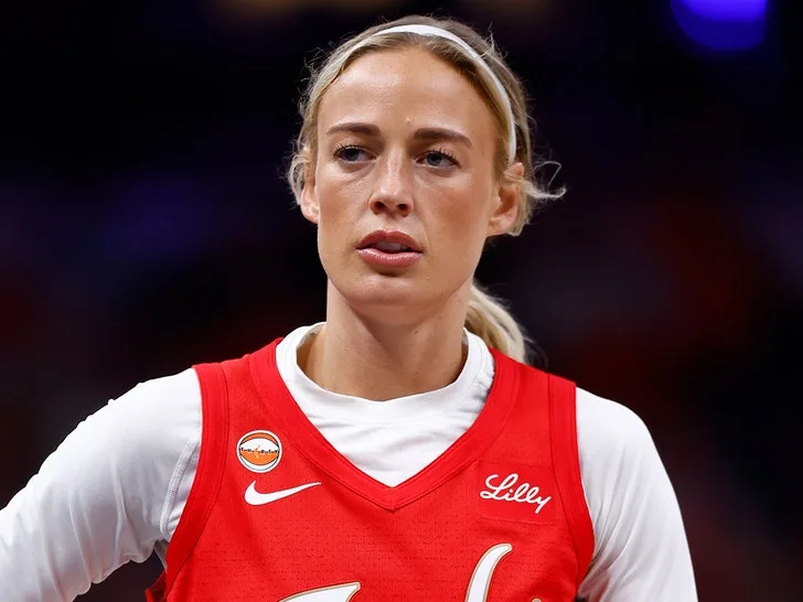 Софи Каннингем снова о трансгендерах в спорте: "Это здравый смысл" — фото 1