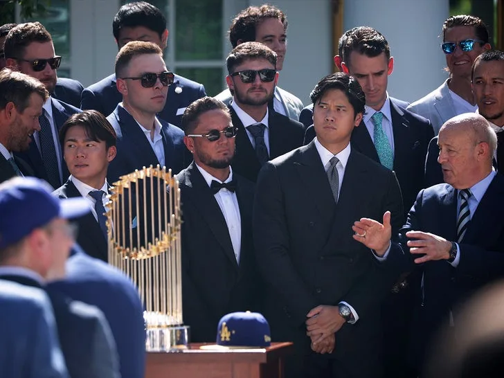 Доджерс в Белом доме: Трамп встретил чемпионов MLB — фото 2