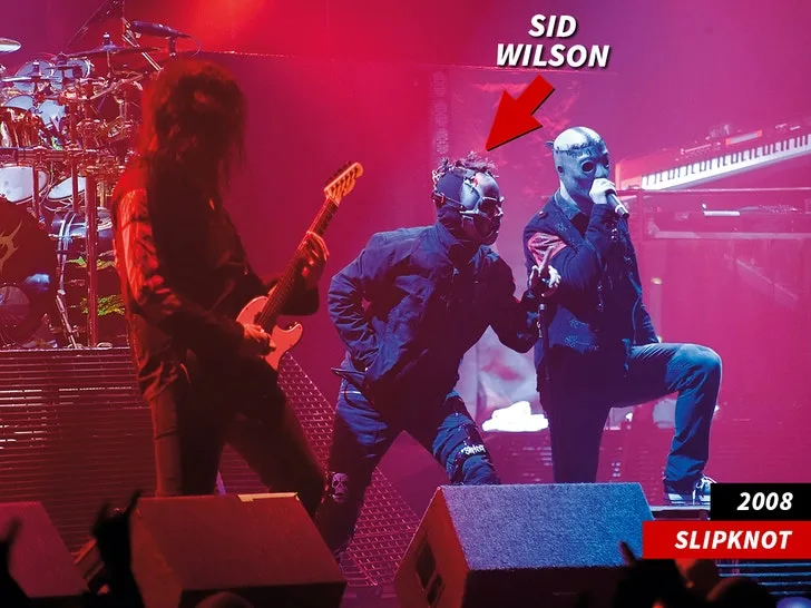 Келли Осборн намекнула на Сида Уилсона после его увольнения из Slipknot — фото 5